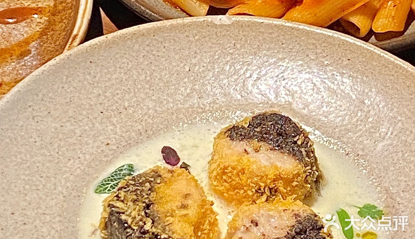 康·Bistro by theself |是你爱的新中式吗.