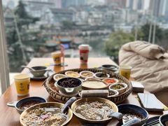 -包整·丝娃娃(一览甲秀楼风景店)