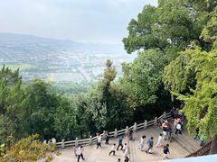 -灵岩山风景区