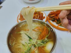 -三姐妹冷面馆(保卫路店)