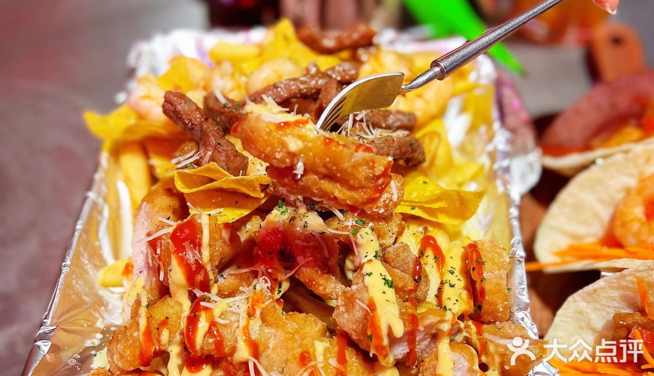 凌晨三点｜在合生汇品尝北京首家海盗薯条！