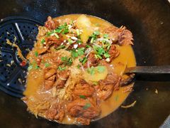 -袁小二大东北铁锅炖(吉祥村总部)