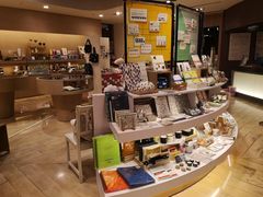-诚品(信义店)