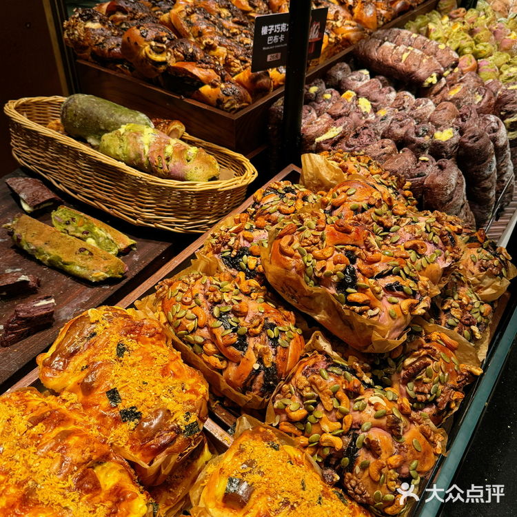OMG济南和谐新店！斑斓乳酪封神！！