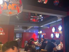 -沪小胖·小龙虾·蓝龙王(八佰伴店)