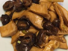 -窄巷子陕菜馆·地道陕西菜(粉巷店)