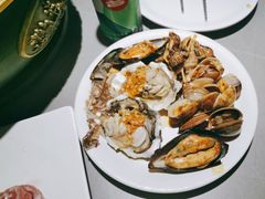 -山焱·炭火自助烤肉(周浦万达店)