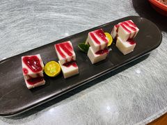 -姜君·千岛湖鱼头馆(浦东大道店)