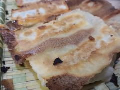 特色虾仁西葫鸡蛋锅贴-赵奶奶水饺锅贴小酒馆(丁字沽店)