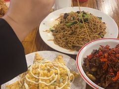 -冶建镜子·老南昌大排档·江西虾王(总店)