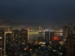 -闲隅江景艺术酒店(解放碑洪崖洞总店)