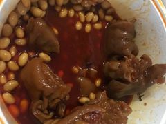 黄豆焖猪蹄-美味故事特色餐厅(汉阳郭茨口店)