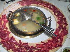 -牛人日志·鲜牛肉骨汤火锅(万科里瑧店)