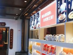 双椒鱼头王-阿瓦山寨·湘菜现炒·剁椒鱼头王(咸阳总店)