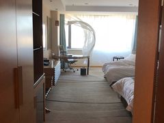 -海创大连科技交流中心(海事大学地铁站店)