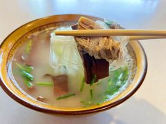 -烤鸭肉夹馍鸭汤店