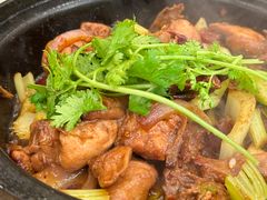 -鱼众不同·鸡公煲·烤全鱼(国顺路店)