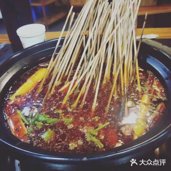 黎记鼎香砂锅串串