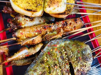 今天听说小红烤翅可以堂食，就来1914店