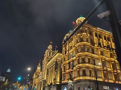 -汉庭优佳(上海恒隆广场南京西路地铁站店)