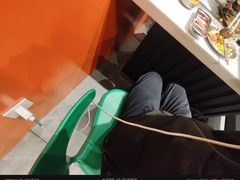 -山野的朋友露营炭火烤肉