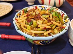 -伊带伊路新疆美食府(呼家楼店)