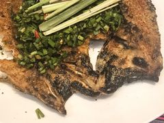 -香巴拉云南餐厅(华莱坞店)