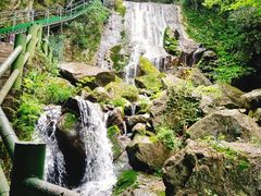 -藏龙百瀑风景区