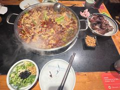 -小饕荟雅安贡椒鱼鲜馆(广福桥店)