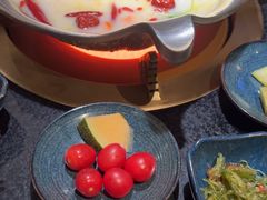 -湊湊火锅·茶憩(上海合生汇店)