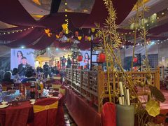 -沈阳皇朝万鑫酒店