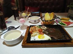 -米莱蒂亞牛排餐厅(福园广场店)