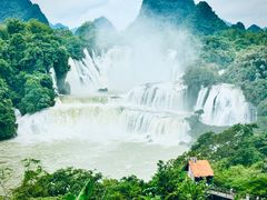 -德天跨国瀑布景区