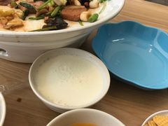 -拿渡·水煮鱼麻辣香锅(王府井奥莱·香江小镇店)
