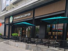 -星巴克(洛阳中州路王府井店)