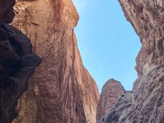 -天山神秘大峡谷