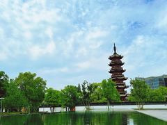 -龙华寺