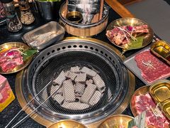 -何发发和牛烧肉·鳗鱼榴莲放题自助(乐峰广场店)