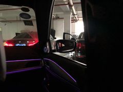 -上海宝信宝马4S店