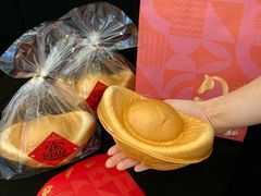 -红宝石·鲜奶小方·海派西点房(南丹店)