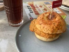-必胜客(上海新南方商城PH店)