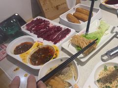-浪里寻·臻牛养生牛肉火锅(方圆荟店)
