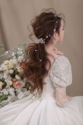 -艾米丽婚纱礼服