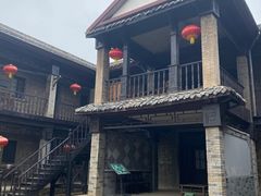 -清风小镇闯关东影视基地