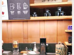 大堂-星巴克臻选(青岛金狮广场店)