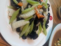 -小船渔村•大连菜•大连焖鱼(明泽街店)