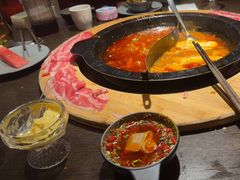 -九牧鱻·渝老鬼重庆火锅(人民路店)