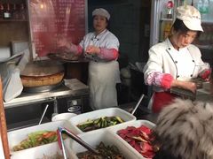 -陈寔包子王·卤煮小肠·京味小吃(龙潭店)