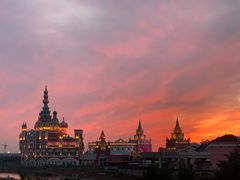 -泰达航母主题公园