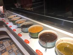自助调料区-南城十里潮汕鲜牛火锅·鲜虾生滚粥(融汇老商埠店)